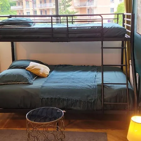 Chic Et Calme Piscine Netflix Parking Privee Canal Canal Sat Appartement *